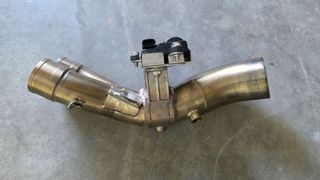 Colector escape ARROW Honda CB1000 Hornet 2025
