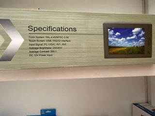 Monitor Lilliput TFT LCD VGA 7" táctil