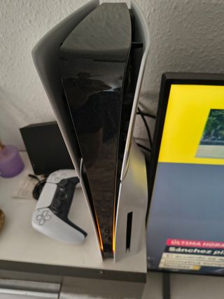 PS5 (PlayStation 5) Blanca y Negra