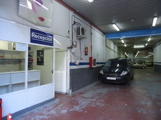 TALLER DE CHAPA, PINTURA,  MECÁNICA Y PINTURA 