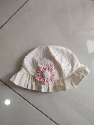 Cappellino bimba 0-2 anni