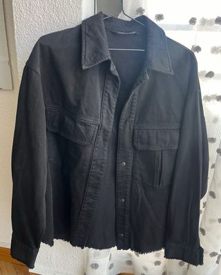Cazadora vaquera Zara Negra