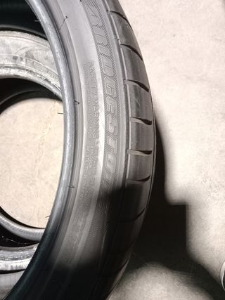 Neumáticos usados 225/40r19 93y