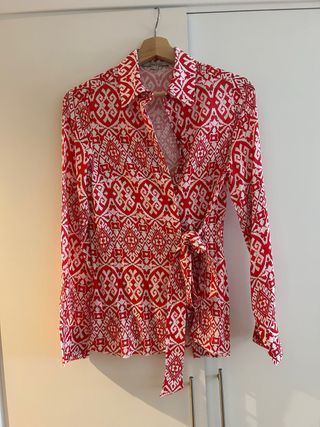 Blusa Dandara roja estampada t S