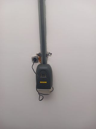 PUERTA PARA GARAJE 