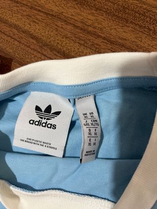 Camiseta Adidas azul