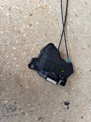 Cerradura derecha Suzuki Grand Vitara