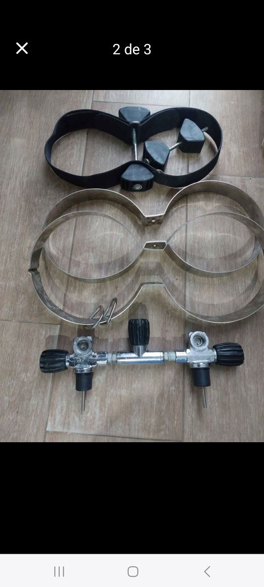 Aros y griferías para botellas de buceo