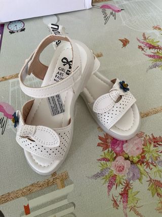 Sandalias niña blancas Girl ABS