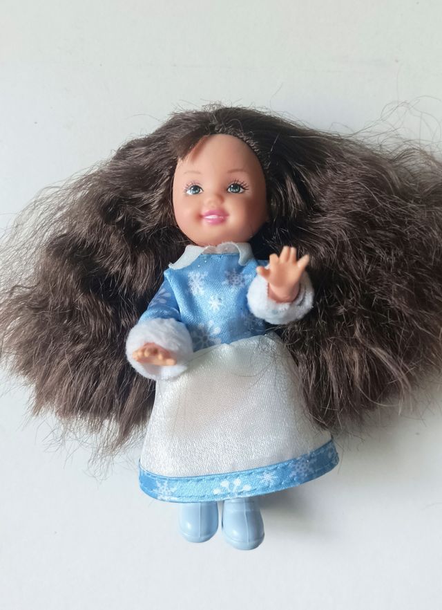 Muñeca Barbie Sllelly Kelly de Mattel