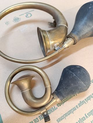 Lote Bocinas antiguas coche