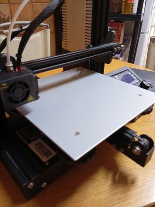 Impresora 3D Ender 3 - Blanca y Negra