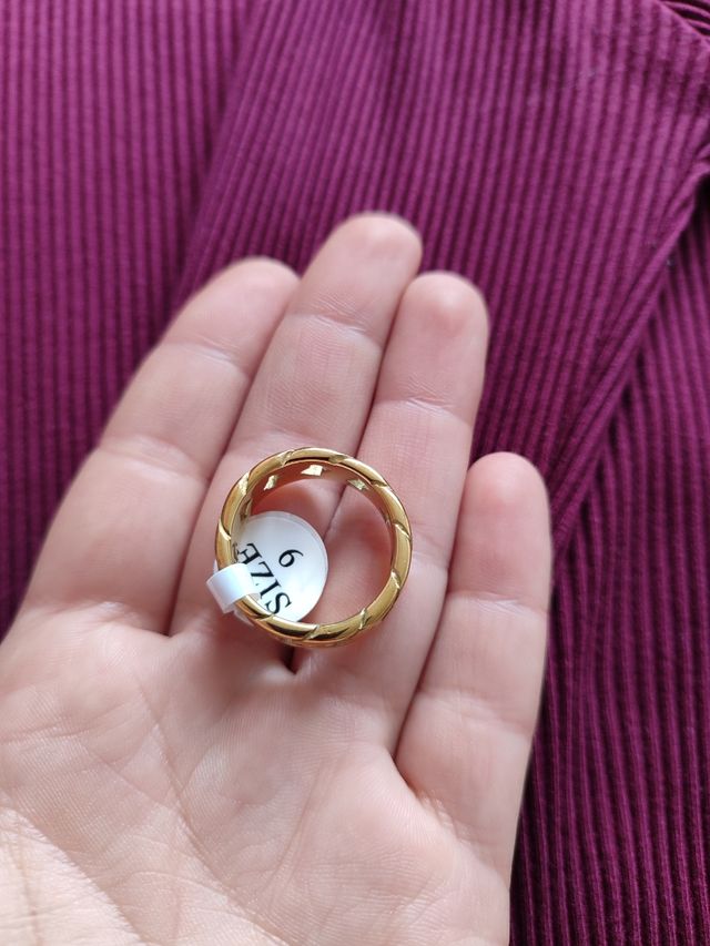 Anillo cubano dorado acero