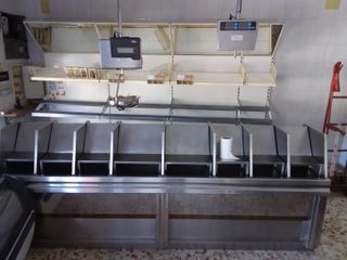 Muebles hostelería: Congelador+Báscula