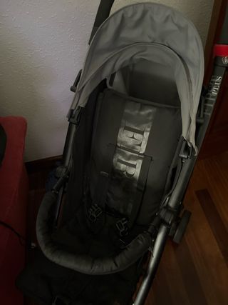 Silla paseo First Plus - negra y gris