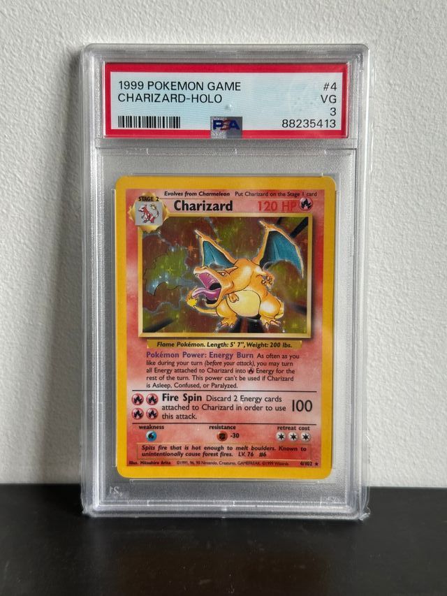 Charizard Base Set PSA 3