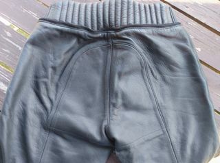 Pantalones moto cuero