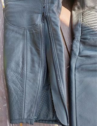 Pantalones moto cuero