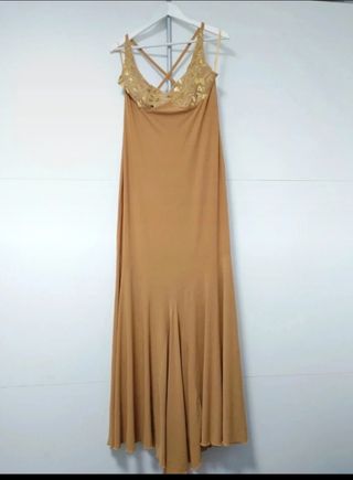 Vestido largo beige y dorado fiesta