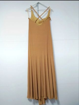 Vestido largo beige y dorado fiesta