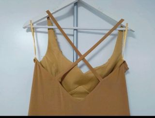 Vestido largo beige y dorado fiesta