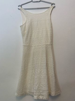 Vestido blanco encaje