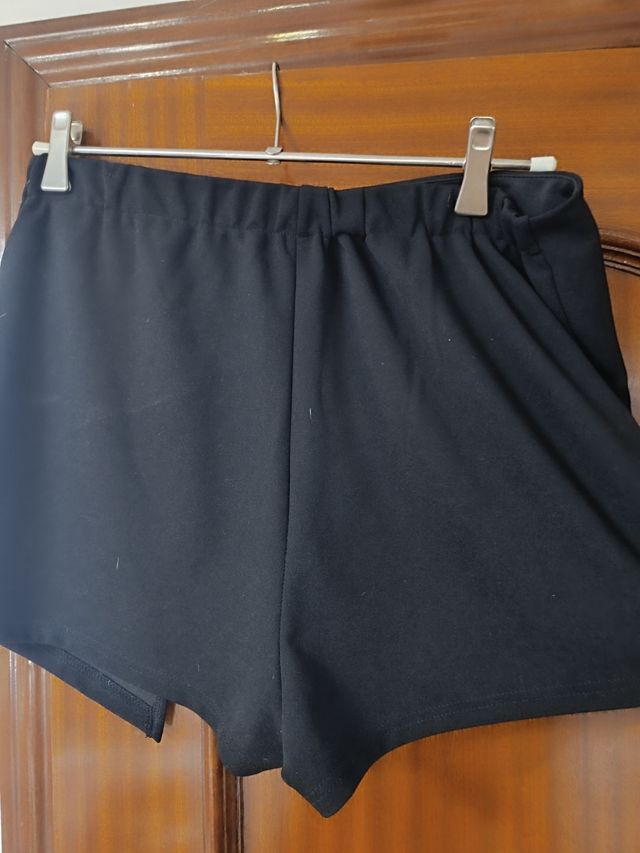 Falda pantalón negra XL