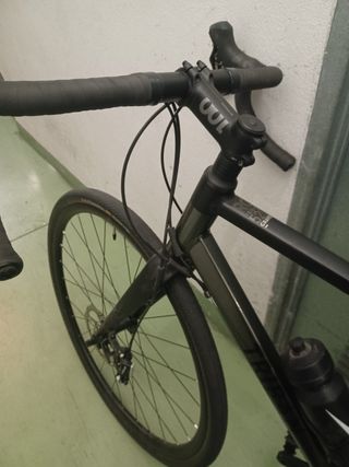 Bicicleta Gravel Triban RC520