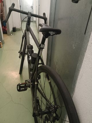 Bicicleta Gravel Triban RC520