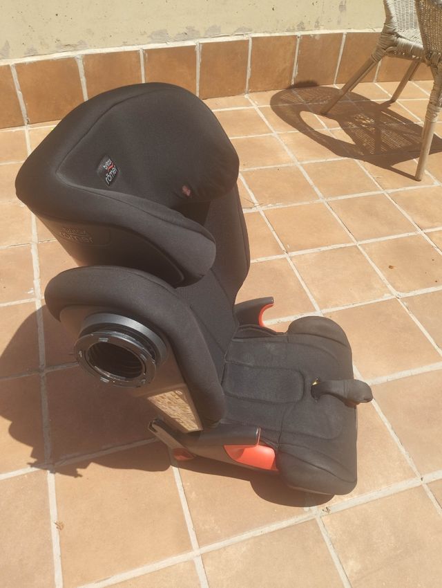 Silla coche Britax Römer Isofix Grupo 2-3.