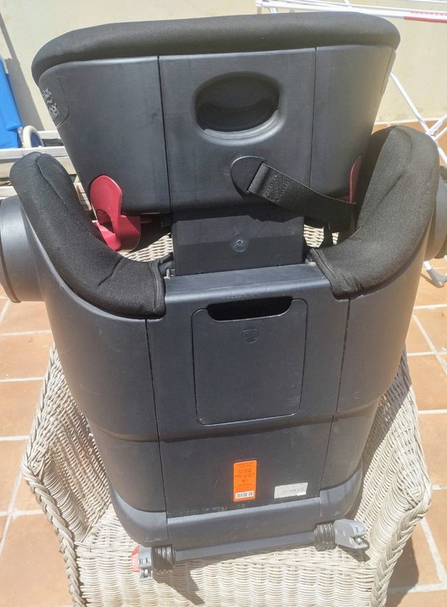 Silla coche Britax Römer Isofix Grupo 2-3.