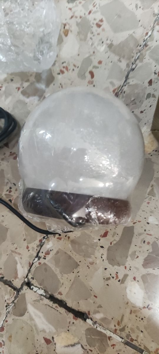 Lampara sal colorines Himalaya carga USB