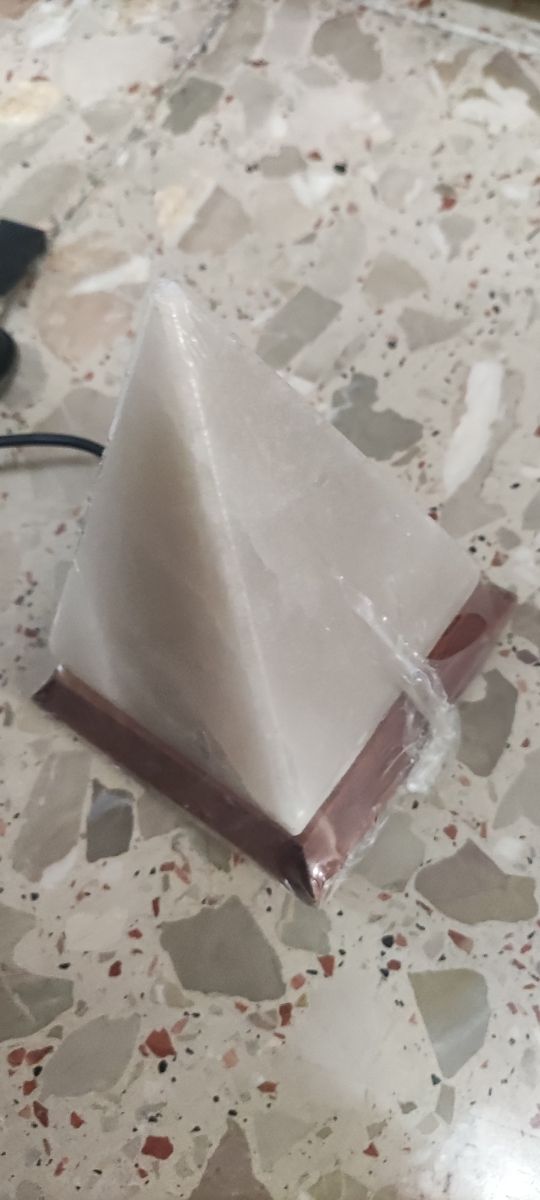 Lampara sal colorines Himalaya carga USB