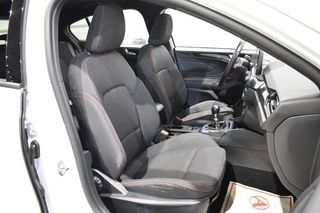 Ford Focus 1.0 ECOBOOST MHEV 125 CV S&S ST-LINE