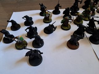 34 Guerreros Rohan Warhammer ESDLA
