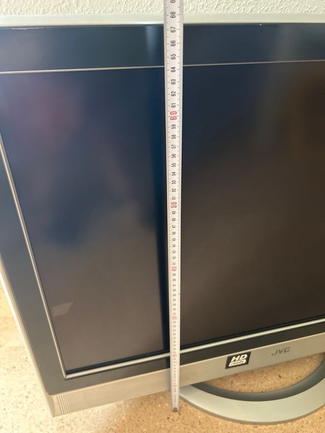 TV JVC 32" (81,5x46,5cm) Gris Plata