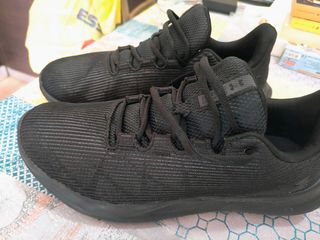 Scarpe Under Armour nere