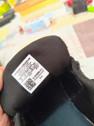 Scarpe Under Armour nere