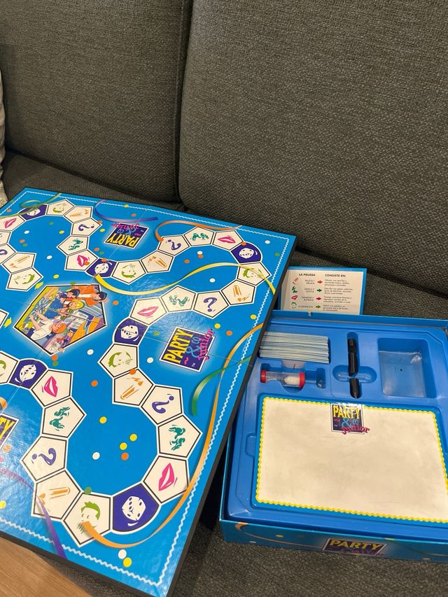 Party & Co Junior - Juego de Mesa