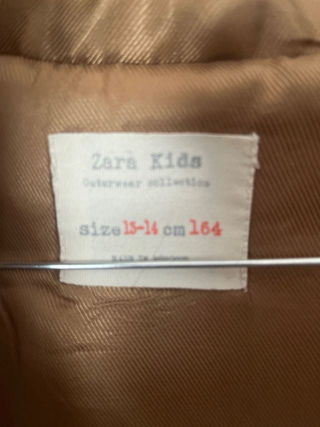 Abrigo Zara niña, talla 13-14