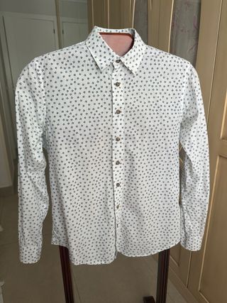 Camisa blanca estampada - Azul y blanca