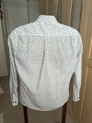 Camisa blanca estampada - Azul y blanca