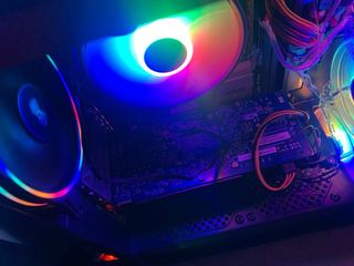 PC Gamer RGB - Multicolor