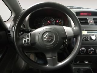 Suzuki SX4 GL