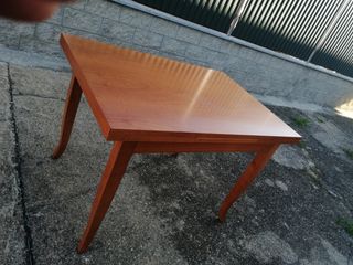 Tavolo legno allungabile 
con 6 sedie