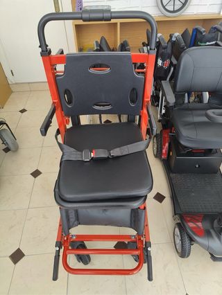 Silla elevadora para minusválidos