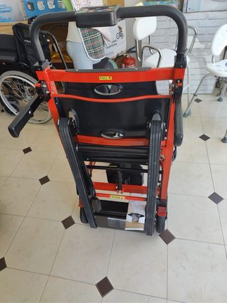 Silla elevadora para minusválidos