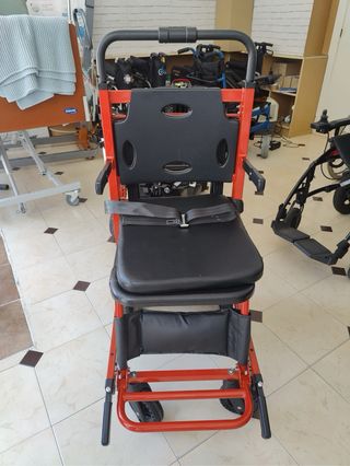 Silla elevadora para minusválidos