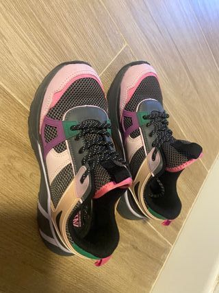 Zapatillas deportivas niña rosa-negras