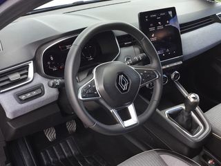 RENAULT Clio Clio TCe Techno 67kW